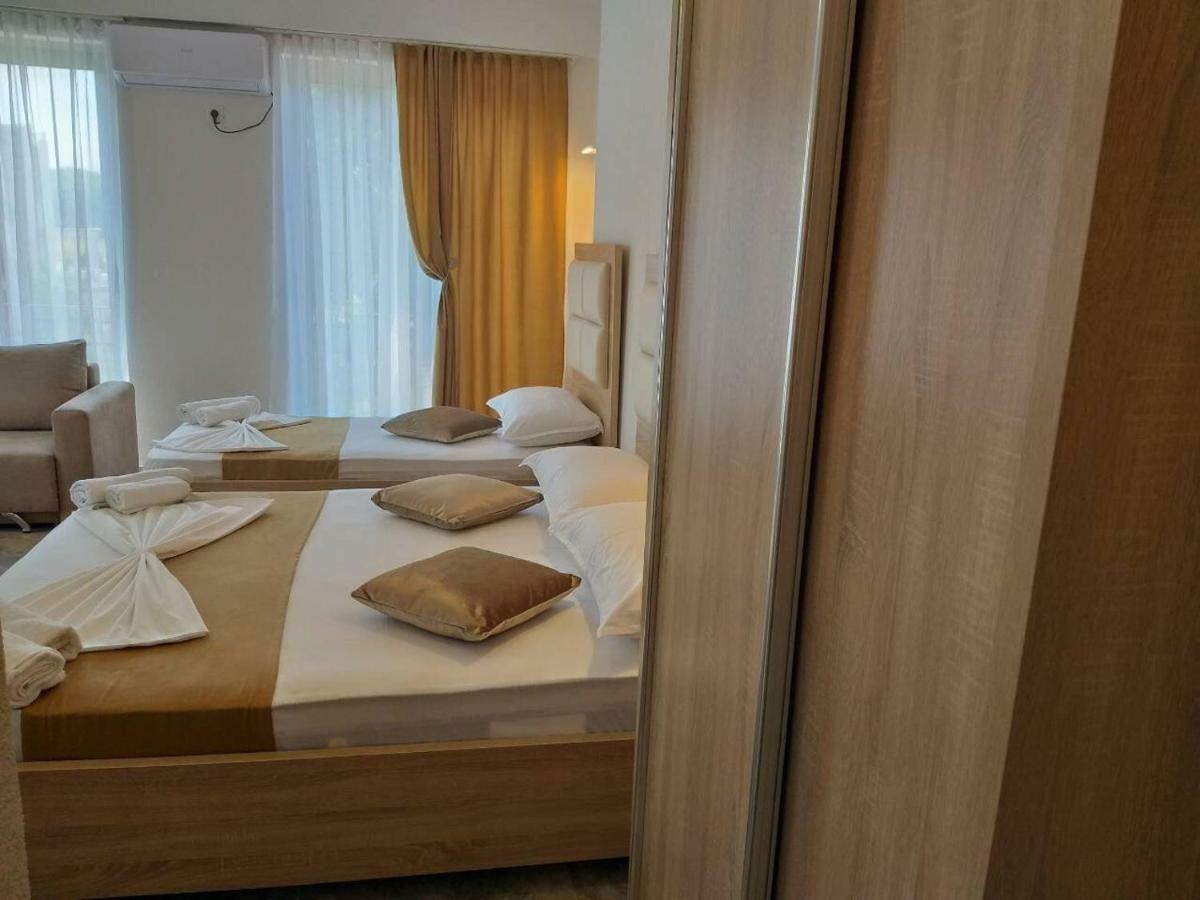 Hotel Gothia Ulcinj Exterior foto